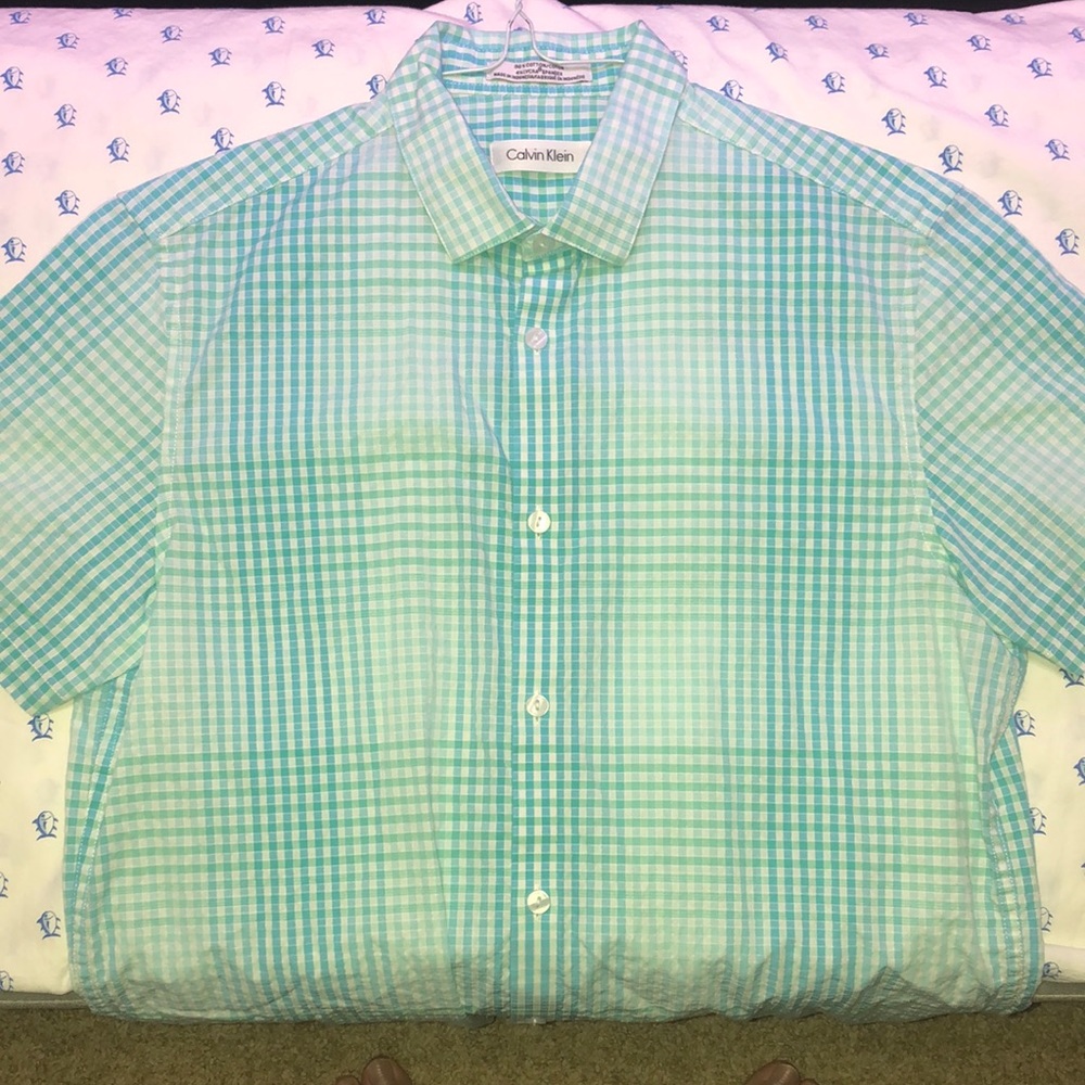 Sm Calvin Klein gingham shirt